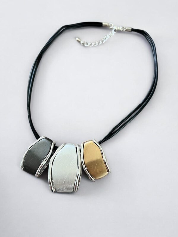 Collana Zone - immagine 4