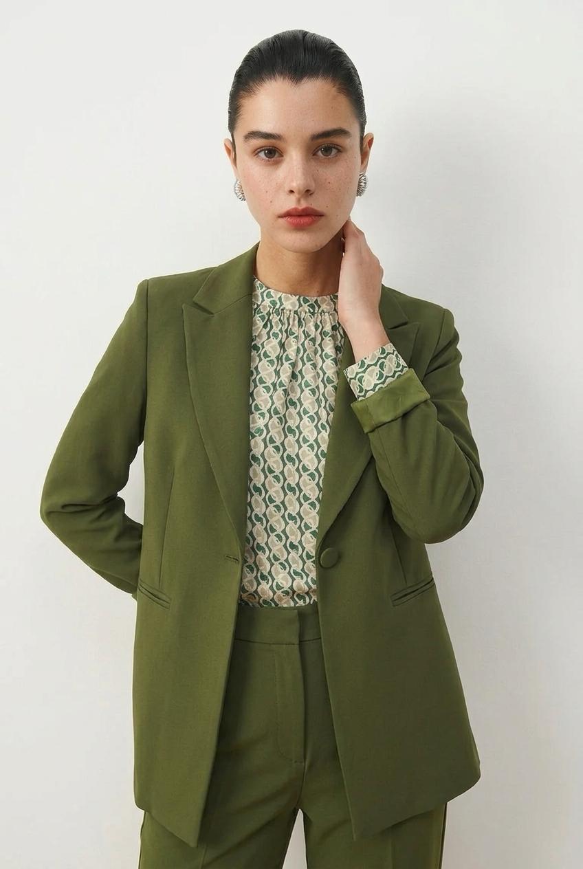Blazer Bound - immagine 2
