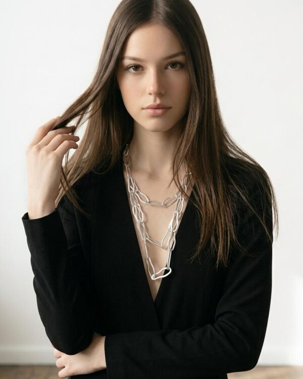 Collana Cole